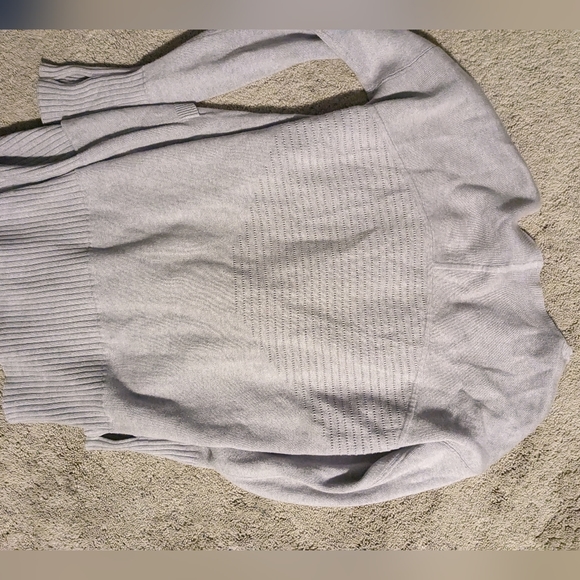 Lululemon Reversible Still Lotus Wrap size Small - Picture 9 of 10